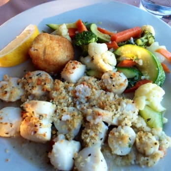 Coles Dockside Restaurant - Scallops oreganata with veg - Seafood Near Me - Staten Island, New York