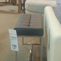 Decorium Furniture - And love this bench!
