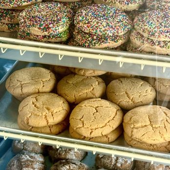 Pan Dulce Bakery - January 23, 2026 | Friday | Pastries / Baked Goods! - Bakeries Near Me - Los Angeles, California
