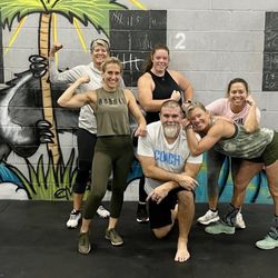 Crossfit Bearcat - Flex Friday class with the Coach!