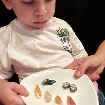 Teru Sushi - Sushi Bars Near Me - Studio City, California Teru Sushi - Sushi Bars Near Me - Studio City, California