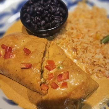 Cielo Cocina Mexicana - Baja chimi - Mexican Near Me - Bellevue, Washington