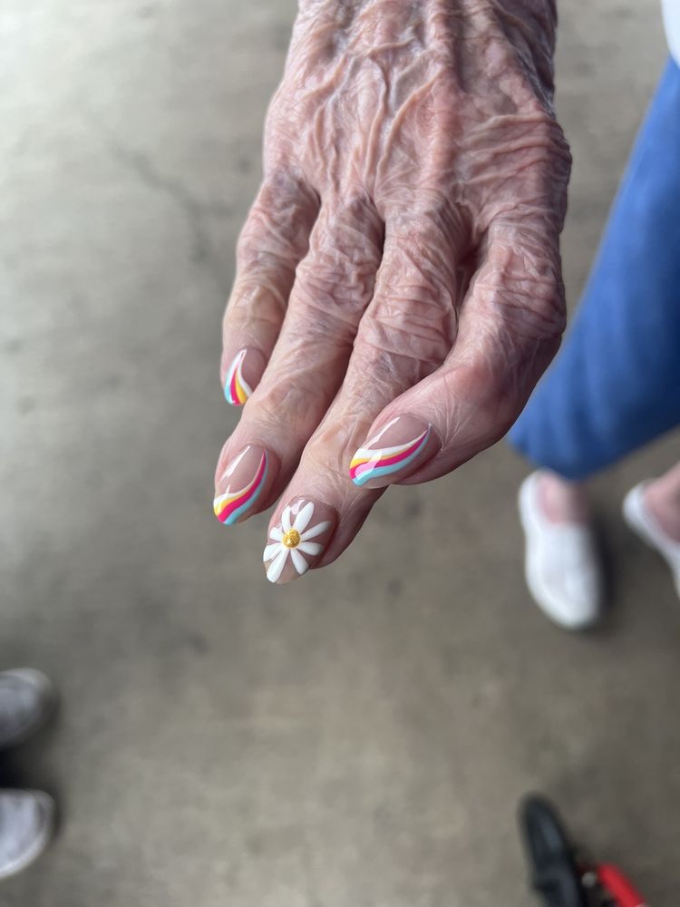 POSH NAIL SPA Updated October 2024 5230 Sunset Blvd, Lexington