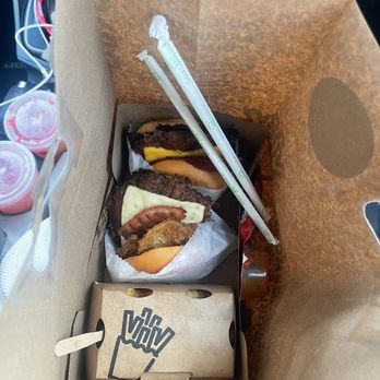 Shake Shack Rochester Hills - Avocado Bacon Burger , Cheese Fries - Burgers Near Me - Rochester Hills, Michigan Shake Shack Rochester Hills - Avocado Bacon Burger , Cheese Fries - Burgers Near Me - Rochester Hills, Michigan