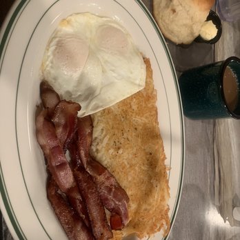 Lumberjacks Restaurant - Straight up big food. - Diners Near Me - Redding, California
