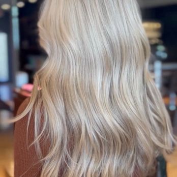 Salon Invi - Hair Salons Near Me - Andover, Massachusetts