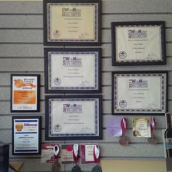 Wine Kitz - Award winning wines...and wine makers!