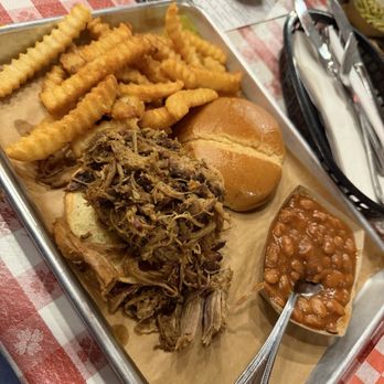 Bennett's Pit Bar-B-Que - Barbeque Near Me - Gatlinburg, Tennessee