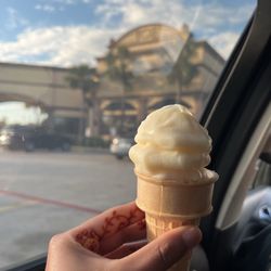 El Toro Mexican Restaurant - Free Ice scream