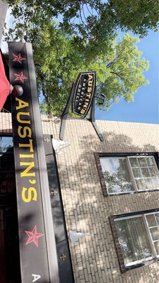 Austin's American Grill by null