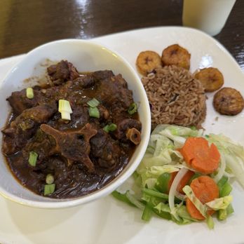 Tru Jamaica Restaurant - Oxtails Entree - Caribbean Near Me - Waco, Texas Tru Jamaica Restaurant - Oxtails Entree - Caribbean Near Me - Waco, Texas