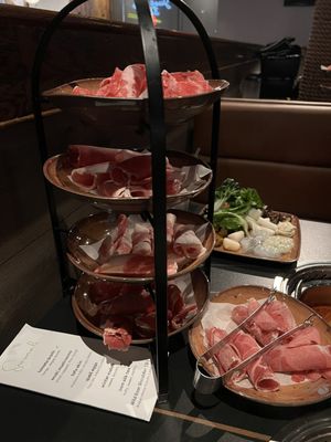 Soupleaf Hot Pot by null
