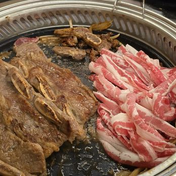 One Pot - Short ribs and sliced ribeye. - Barbeque Near Me - Columbus, Ohio