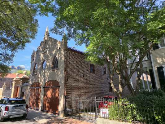 Palmetto Carriage Works by null