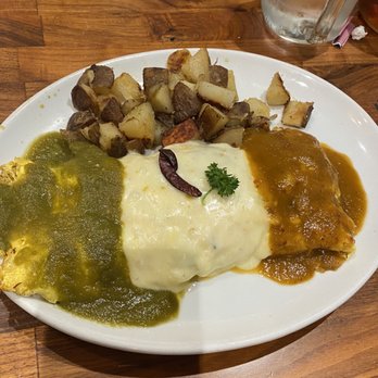 Cafe De Olla - American Near Me - Monrovia, California