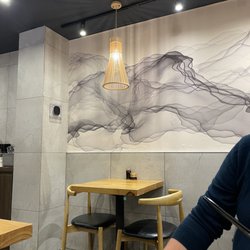 Mogouyan Hand-Pulled Noodles