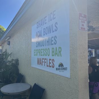 Beach Street - Side area - Coffee & Tea Near Me - Kihei, Hawaii Beach Street - Side area - Coffee & Tea Near Me - Kihei, Hawaii