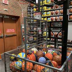 DICK'S Sporting Goods