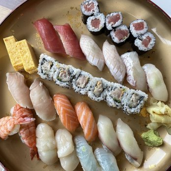 Morimoto Napa - Chef 's Raw Bar Combination - Japanese Near Me - Napa, California