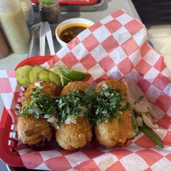 Birrieria Iturbidense - Birria egg rolls - Food Trucks Near Me - Indianapolis, Indiana Birrieria Iturbidense - Birria egg rolls - Food Trucks Near Me - Indianapolis, Indiana