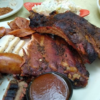 The County Line - Feast time! - Barbeque Near Me - San Antonio, Texas