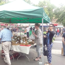 Stoke Newington Farmers' Market - Sid's sourdough bread stall