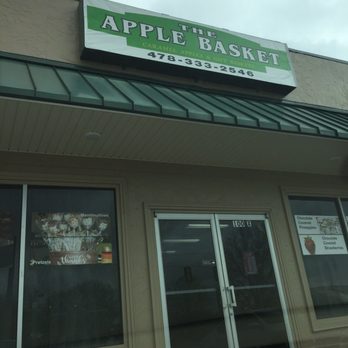 The Apple Basket - Store Front - Chocolatiers & Shops Near Me - Centerville, Georgia The Apple Basket - Store Front - Chocolatiers & Shops Near Me - Centerville, Georgia