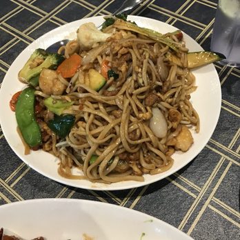 Rice Bowl Cafe - Combination Lo Mein - Chinese Near Me - Austin, Texas Rice Bowl Cafe - Combination Lo Mein - Chinese Near Me - Austin, Texas