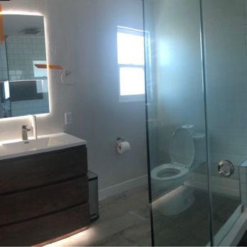 Green Remodeling Solutions - Open concept bathroom - General Contractors Near Me - Canoga Park, California Green Remodeling Solutions - Open concept bathroom - General Contractors Near Me - Canoga Park, California