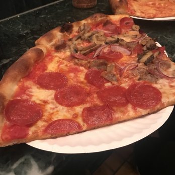 Joe's Pizza - Supreme and pepperoni - Pizza Near Me - Brooklyn, New York Joe's Pizza - Supreme and pepperoni - Pizza Near Me - Brooklyn, New York