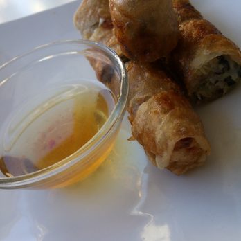 Vina - Fried rolls - Vietnamese Near Me - Berlin, BE Vina - Fried rolls - Vietnamese Near Me - Berlin, BE