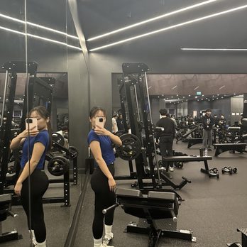 Fittopia Fitness Center - Leg training - Gyms Near Me - Richmond, British Columbia Fittopia Fitness Center - Leg training - Gyms Near Me - Richmond, British Columbia