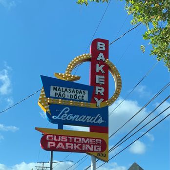 Leonard's Bakery - Bakeries Near Me - Honolulu, Hawaii Leonard's Bakery - Bakeries Near Me - Honolulu, Hawaii