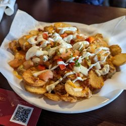Hynes' Irish Pub - Potato nachos
