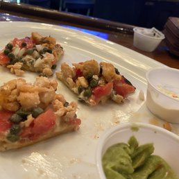 Salmon flat bread DELICIOUS Salmon flat bread DELICIOUS