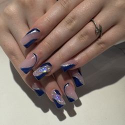 Pro Nails & Day Spa - Nail with