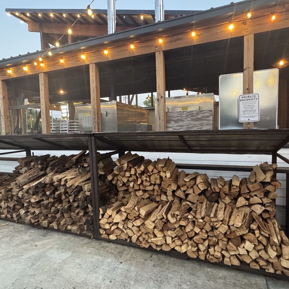 DAS BBQ - Barbeque Near Me - Atlanta, Georgia