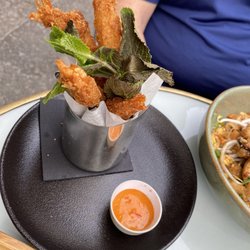 Hanoi Cà Phê - Shrimp with panko