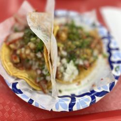 Tacos El Gordo - Al pastor street tacos