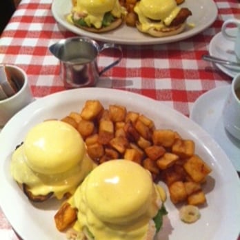 Café Zen On Yew - Mix & Match Bennies at Cafe Zen - Breakfast & Brunch Near Me - Vancouver, British Columbia Café Zen On Yew - Mix & Match Bennies at Cafe Zen - Breakfast & Brunch Near Me - Vancouver, British Columbia