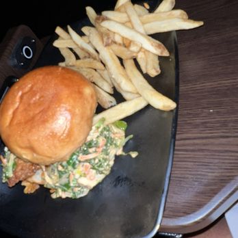 Alamo Drafthouse - Chicken sandwich - Cinema Near Me - Brooklyn, New York