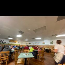 Mom Pop’s - Interior of the Restaurant