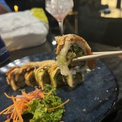 BluWave Sushi & Handroll Bar - Dragon Roll