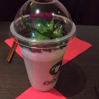 Chez Hong - valentine special milk tea :) - Sushi Bars Near Me - Toulouse, 31