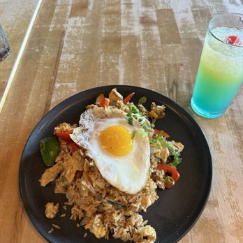 SEA Noodle Bar - Chicken fried rice. - Thai Near Me - Santa Rosa, California
