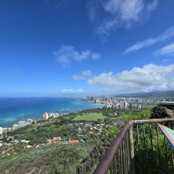 Diamond Head State Monument - Diamond Head: view midway through hike - Parks Near Me - Honolulu, Hawaii Diamond Head State Monument - Diamond Head: view midway through hike - Parks Near Me - Honolulu, Hawaii