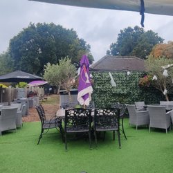 The Fox and Hounds - The outside patio