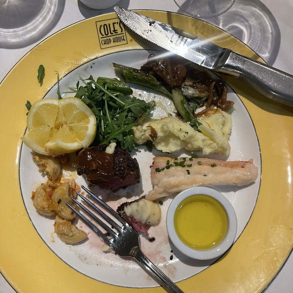Cole's Chop House - Steak, lobster, Yukon Gold Potato and Gruyère Gratin, lobster mac and cheese. YUM - Steakhouses Near Me - Napa, California