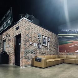 The Hit Bar