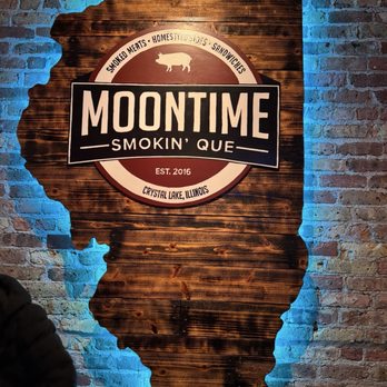 Moontime Smokin' Que - A sign - Barbeque Near Me - Crystal Lake, Illinois Moontime Smokin' Que - A sign - Barbeque Near Me - Crystal Lake, Illinois